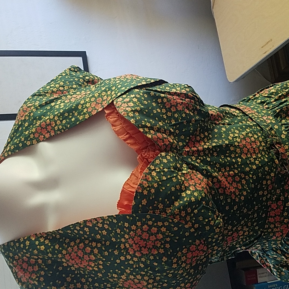 Vintage petal bust Gay Gibson dress and bolero set S